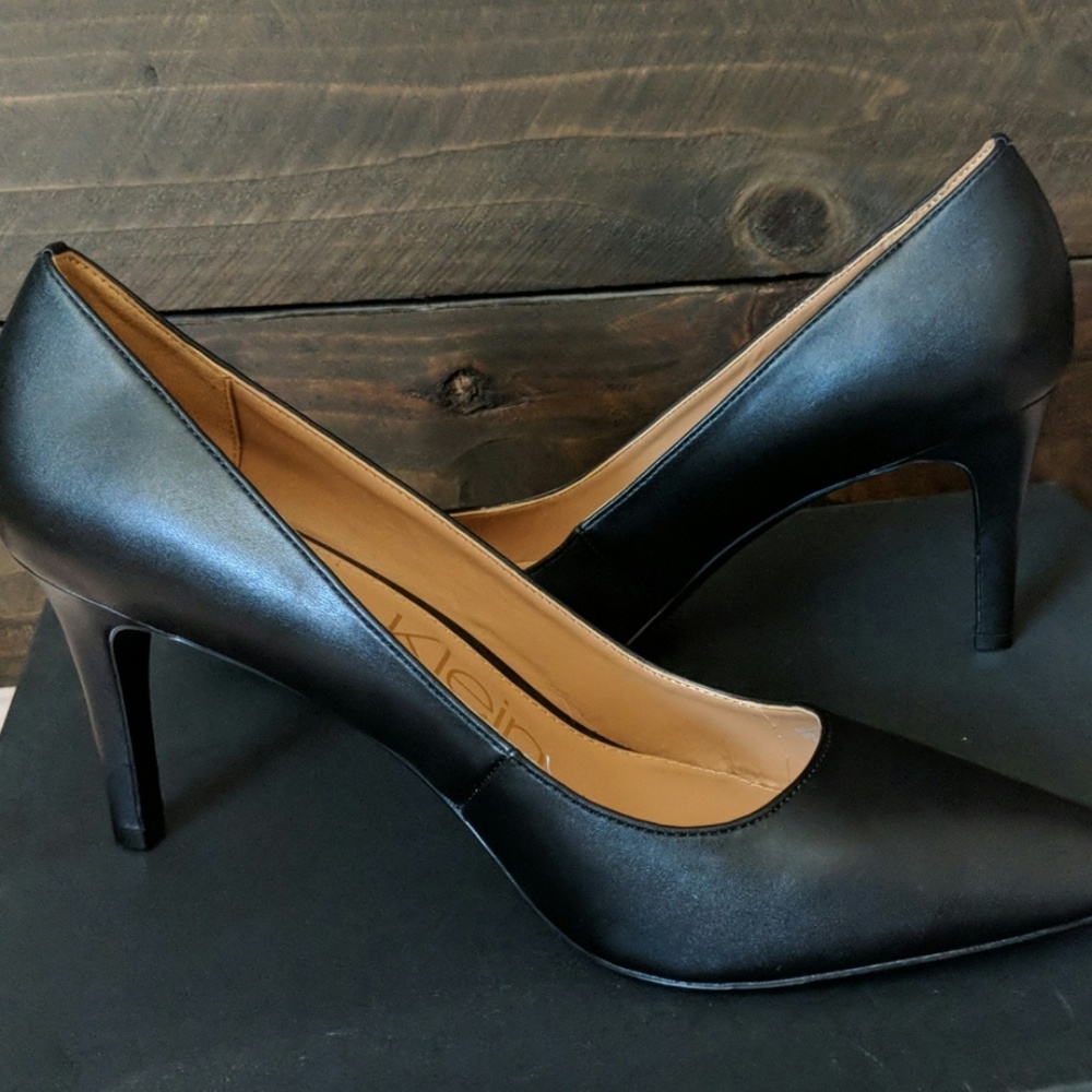 Calvin Klein Matte Black Pumps